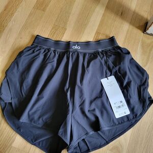 ALO Yoga Black Performance Athletic Shorts